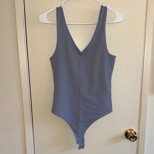 Abercrombie V Neck bodysuit